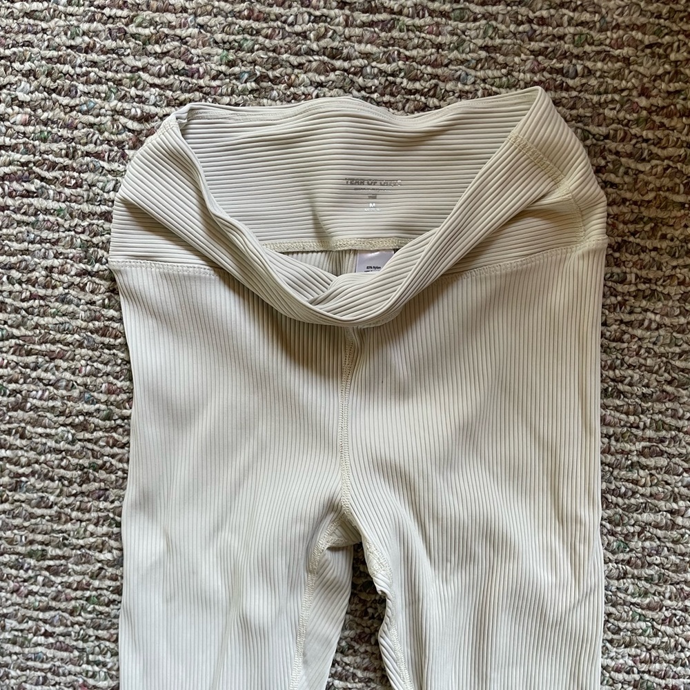 Year of ours yoga pants